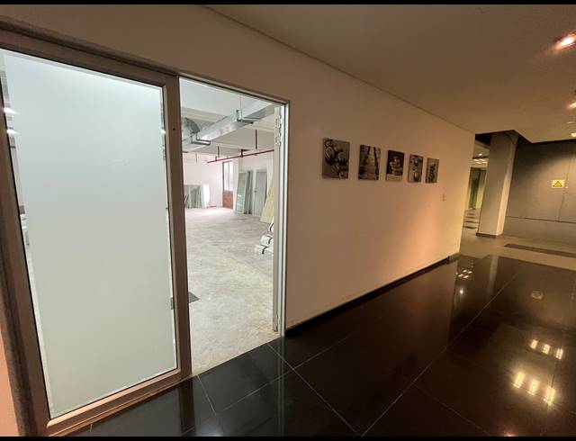 133M² OFFICE TO LET IN WOODSTOCK